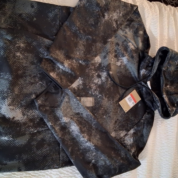 Nike Other - Nike Men's Black Hoodie Large NWT
